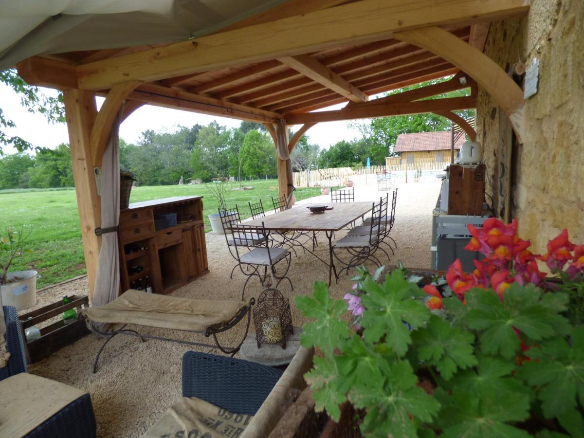 Britavit Acomodação com café da manhã Saint-Avit-Sénieur Exterior foto
